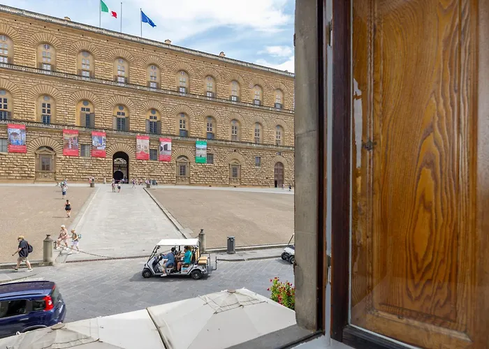 Pitti 13 Residenza D'epoca